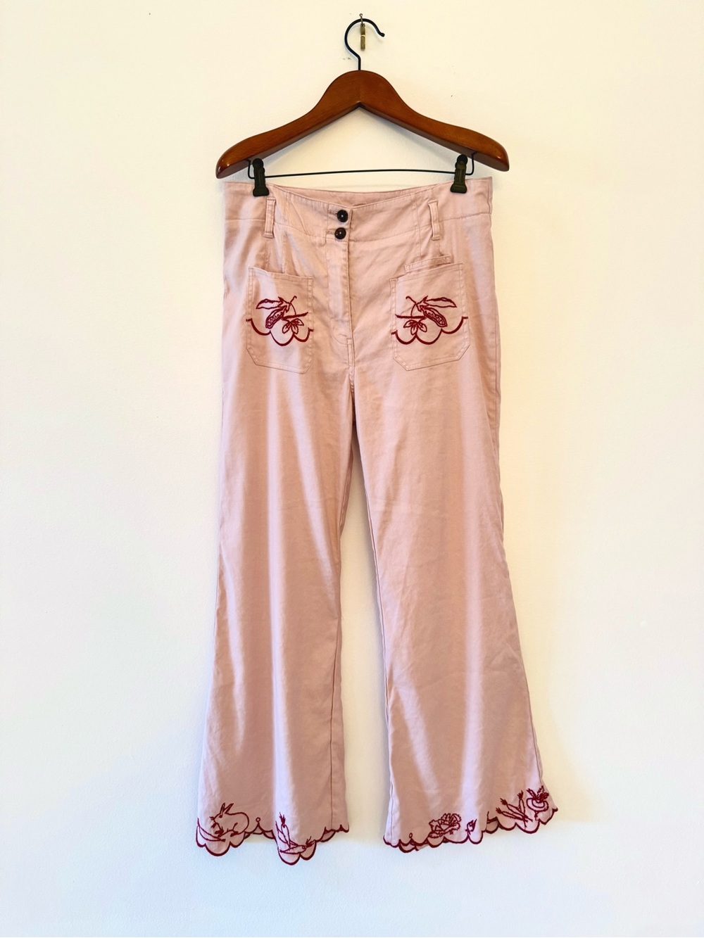 Anthro Maeve Pink Junie Flare Pant Embroidered Bunny Garden Wide Leg Scallop Hem